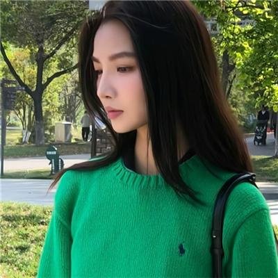 搭秋千的人